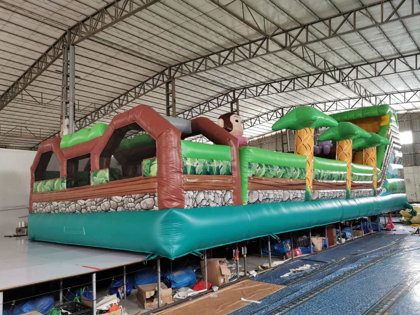 Tynemouth Inflatables Jungle Theme Inflatable Park for Waterbury - Minyefun