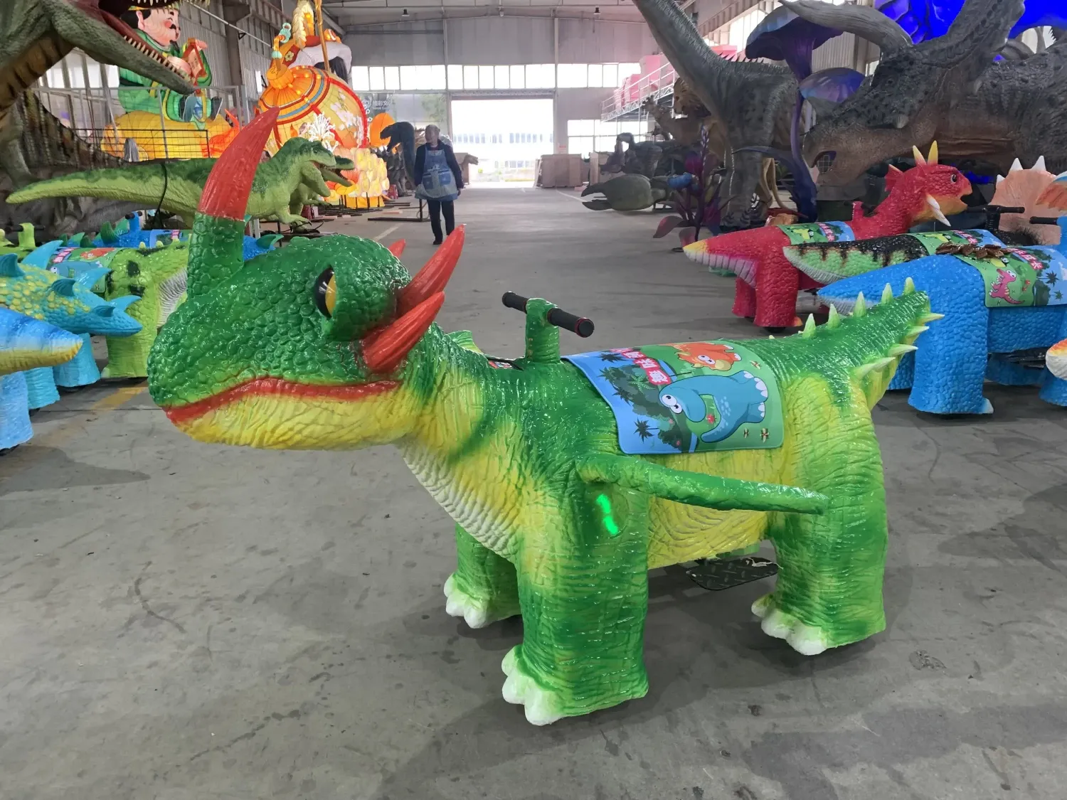 Coin-Operated Dinosaur Rides for Shopping Centers - Minyefun